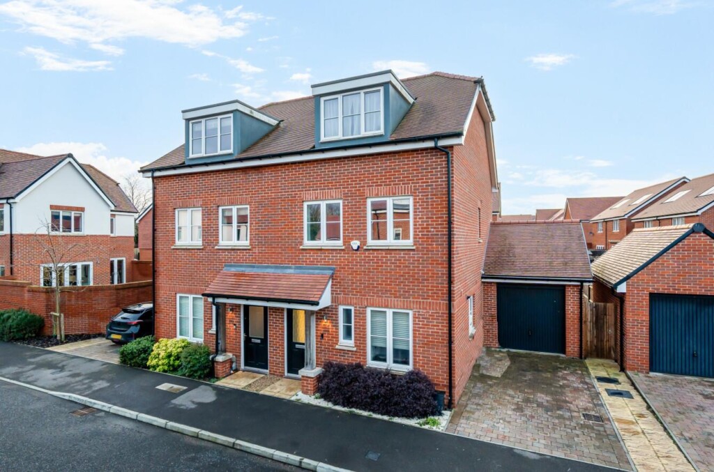 Modern Red Brick Semi Detached Homes With Driveway In Guildford